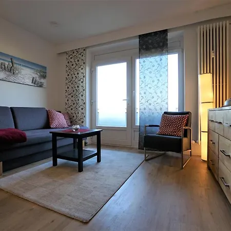 Hus Willem I 16, Strandlaeufer * Büsum